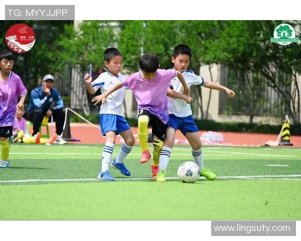 足球明星分享他们踢足球的初心与激情背后的故事与梦想 足球明星分享他们踢足球的初心与激情背后的故事与梦想