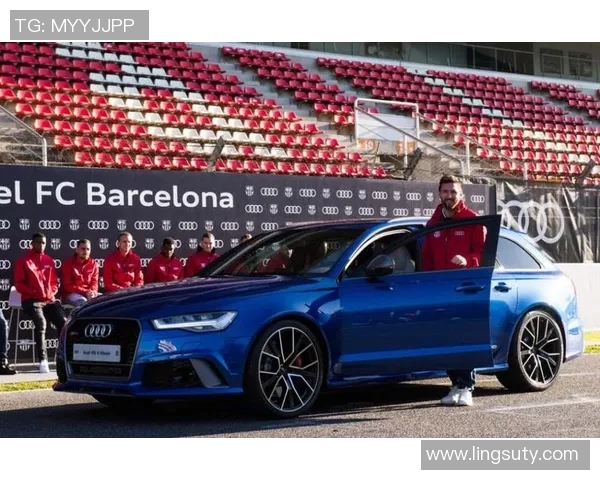 足球明星汽车头枕的魅力与时尚设计完美结合让你的驾车体验更舒适